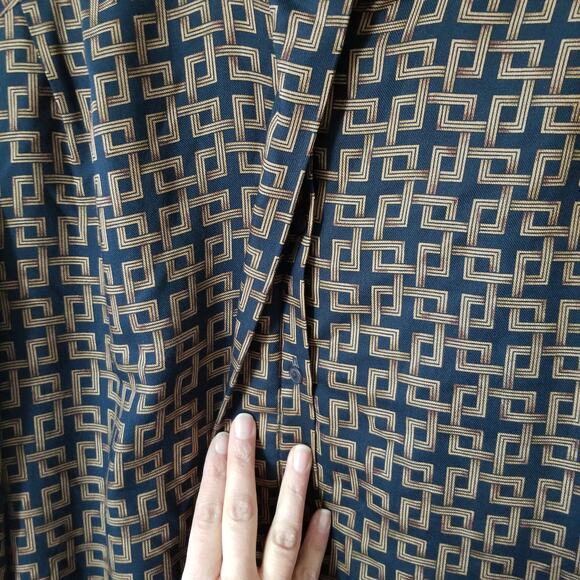 Vintage 80s Pendleton Navy & Gold Geometric Print Coordinating Blouse Skirt Set - Picture 4 of 11